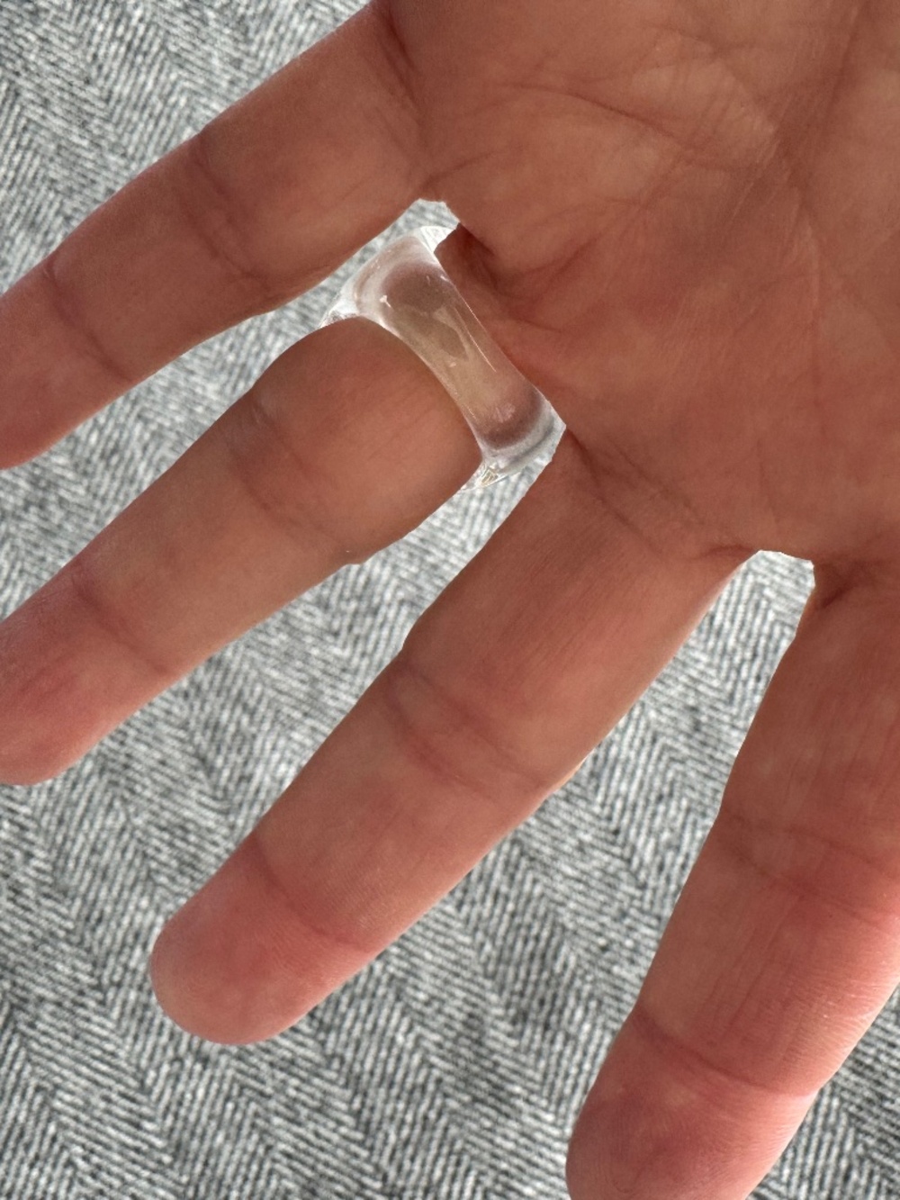NWOT, ROOST, FACETED TOP, CLEAR ACRYLIC RING, SIZE 7 - Picture 4 of 14